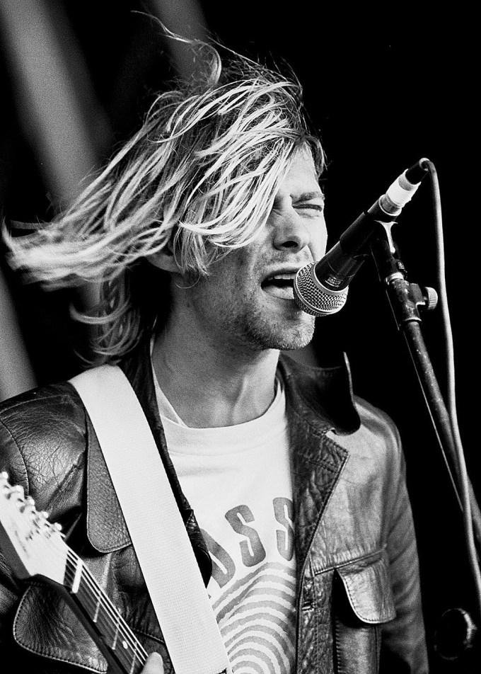 Kurt Cobain Sings