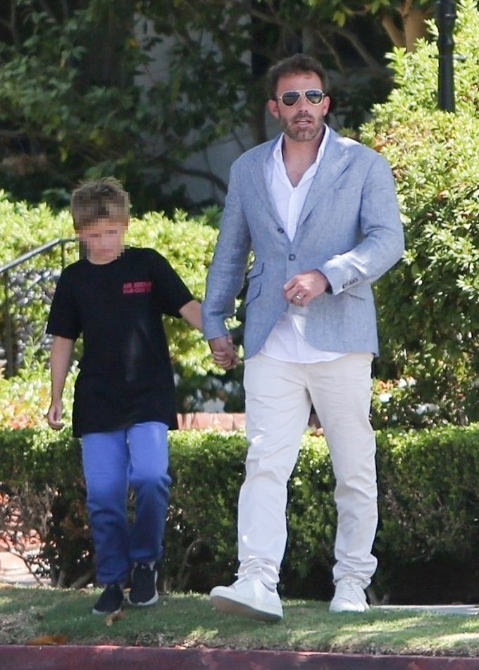 Dapper Dad Ben Affleck spends time with his son Samuel