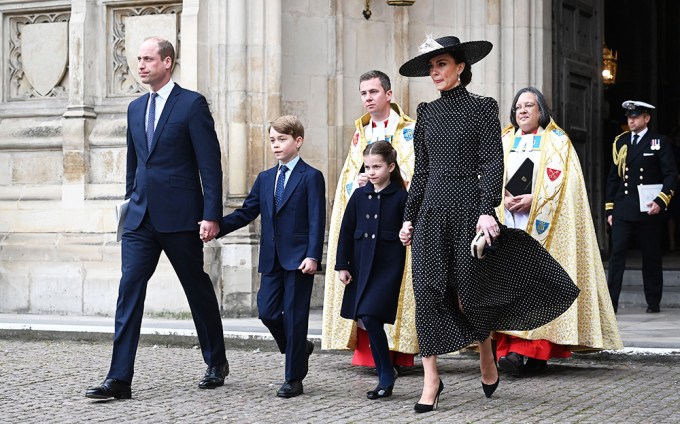 Prince William & Kate Middleton With Their Kids
